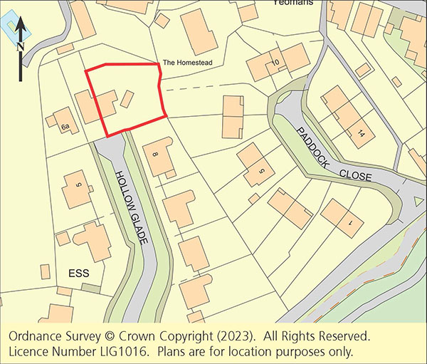 Lot: 90 - THREE-BEDROOM HOUSE IN A POPULAR VILLAGE ON A PLOT WITH LAPSED PLANNING -